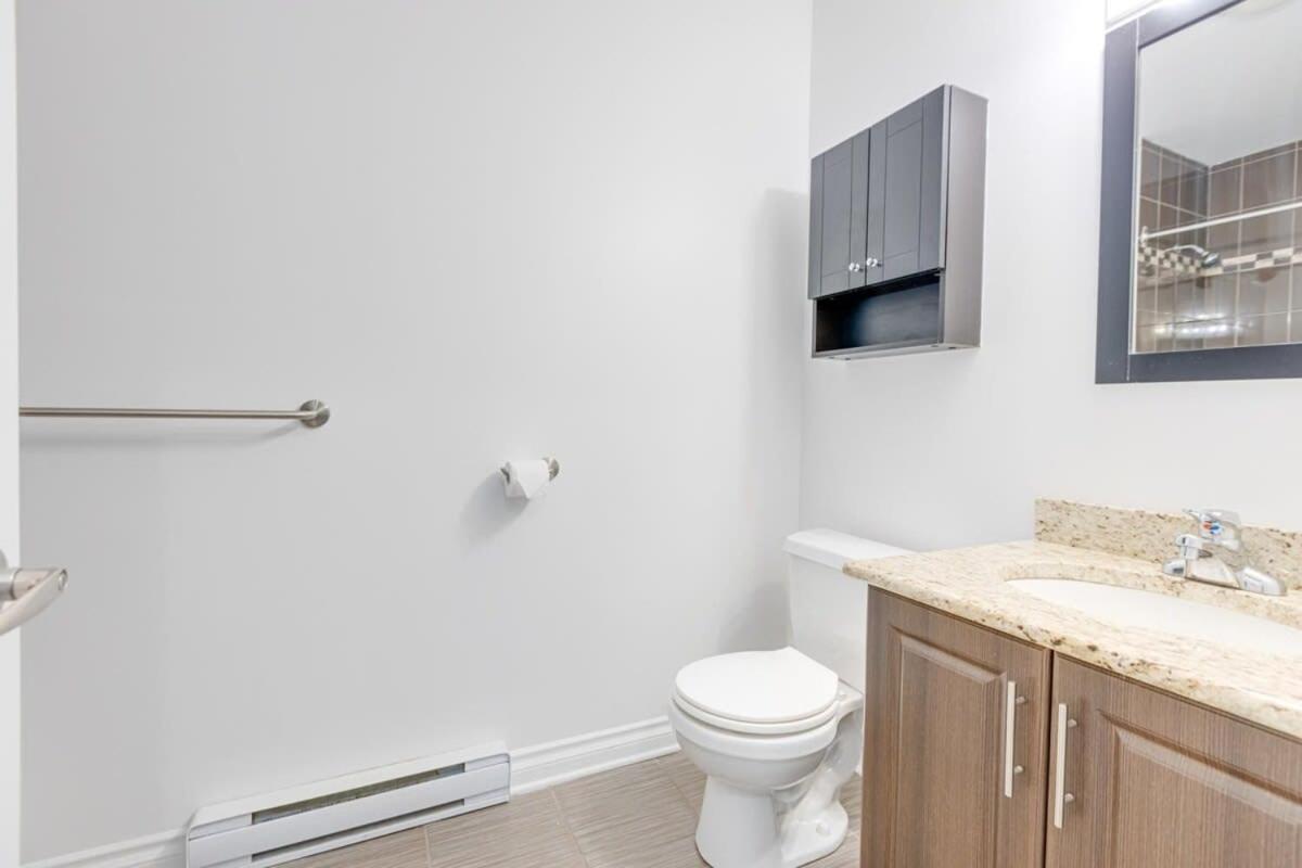 Apartamento M11 Gorgeous Bright Corner 2Br In Heart Of Mtl Montreal Exterior foto