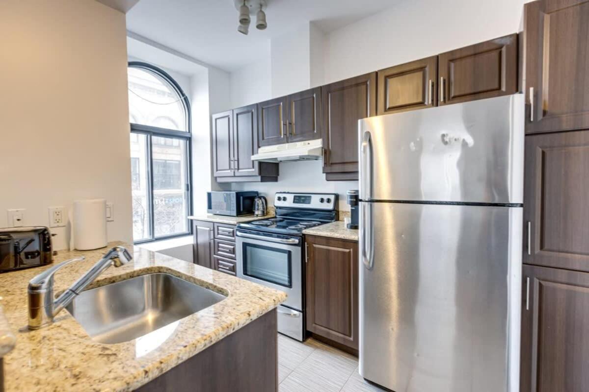 Apartamento M11 Gorgeous Bright Corner 2Br In Heart Of Mtl Montreal Exterior foto